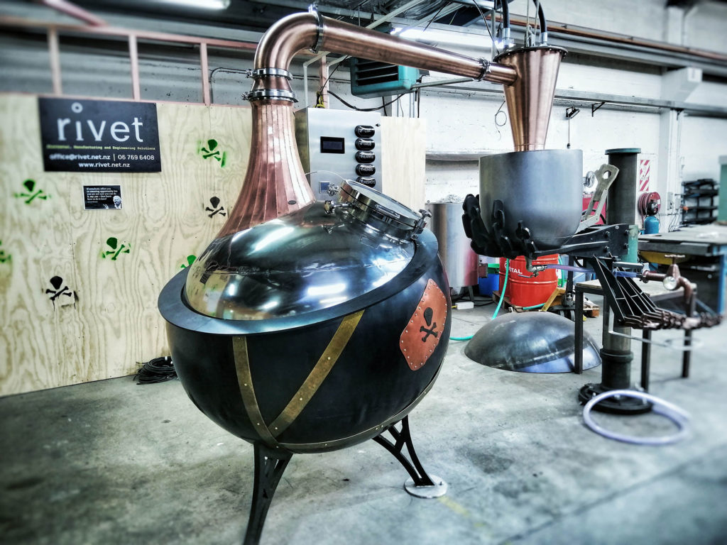 Rivet steel kettle